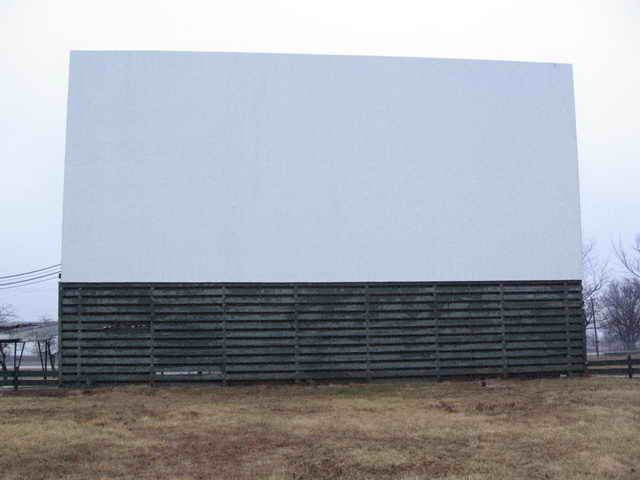 Piqua 36 Drive-In - 2006 Photo